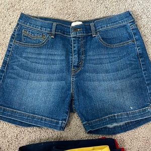 Levi Shorts